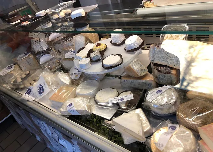 Villa Orsini - A Retreat In Pisa - Food And Relax